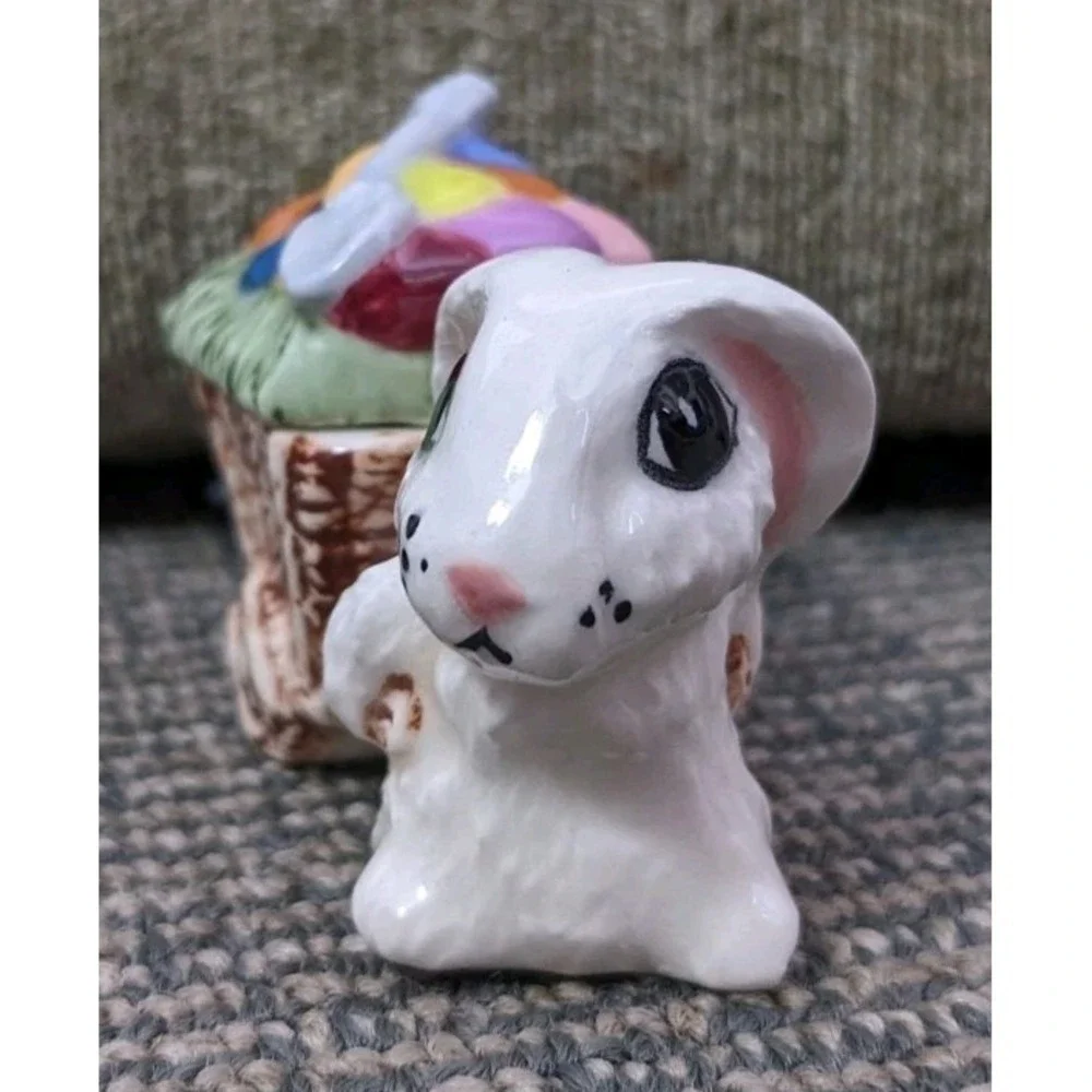 Vtg Mini Ceramic Easter Bunny Rabbit With Wagon Jelly Bean Egg Cart Trinket Dish